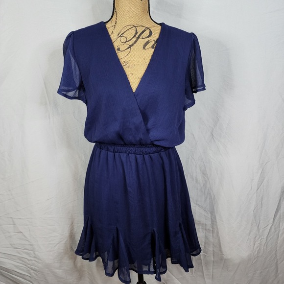 MI AMI by Francesca's Size Medium Sheer Back Flutter Sleeve Flirty Mini Dress - Picture 1 of 11